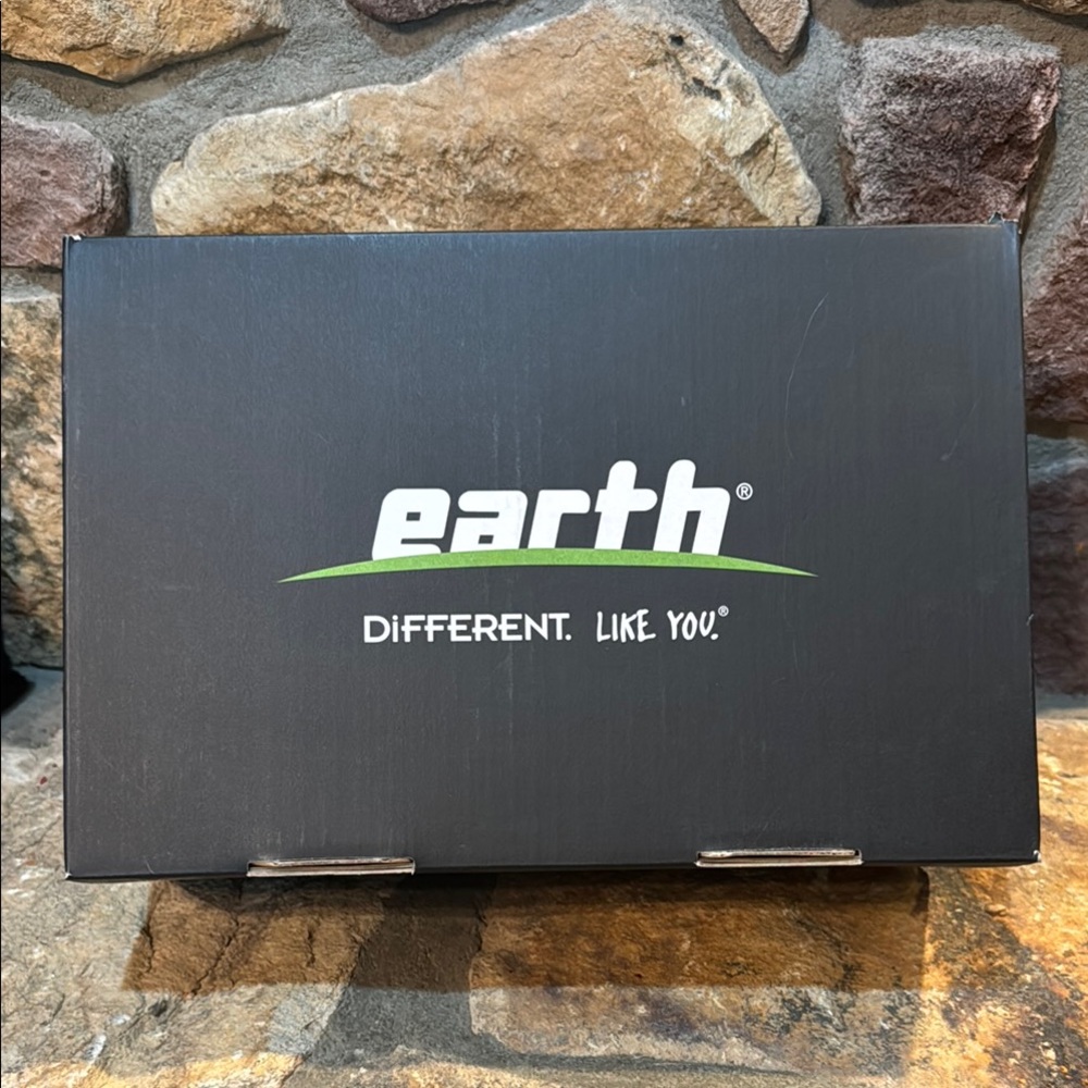 Kalso Earth Lazer-K black microfiber
